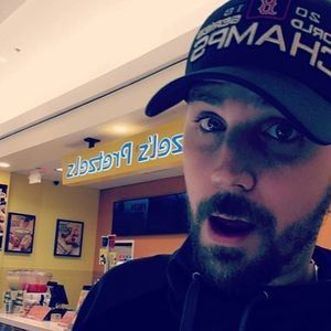 Meet your Posher, Anthony obie